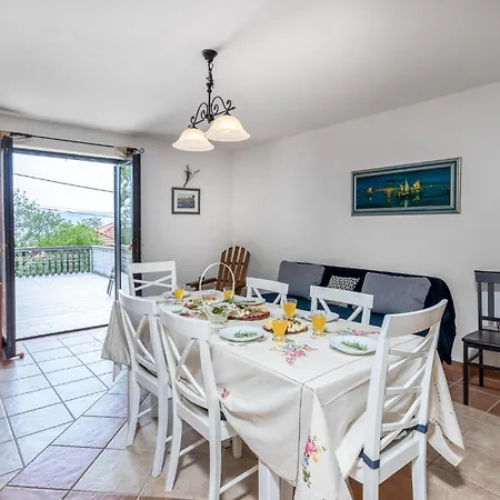Holiday home Amazing In Smokvica Krmpotska With Wi-fi Krmpote-Vodice